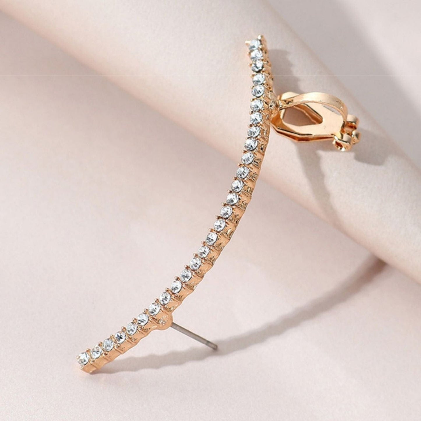Yu Fashions Arch Sword Shaped Rhinestone Unique Single Piece Korean Earhook Earring
