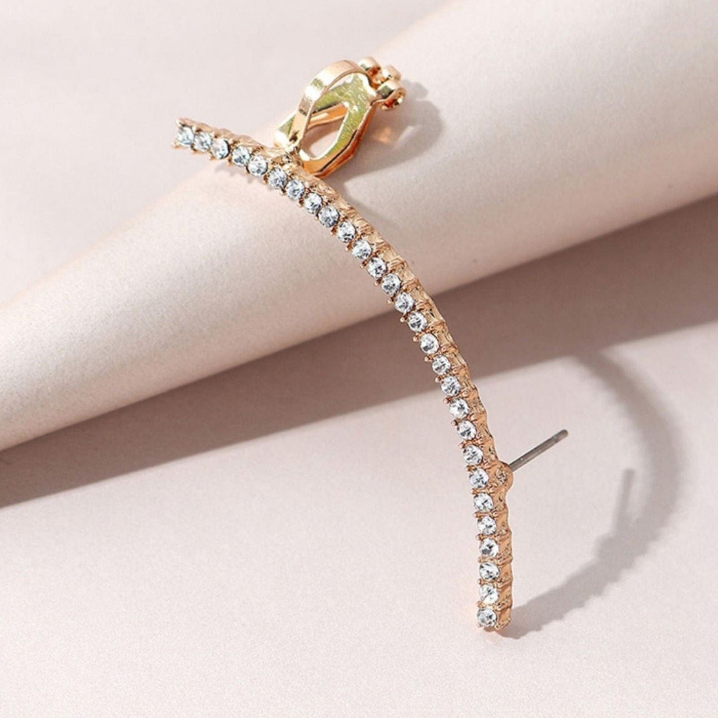 Yu Fashions Arch Sword Shaped Rhinestone Unique Single Piece Korean Earhook Earring