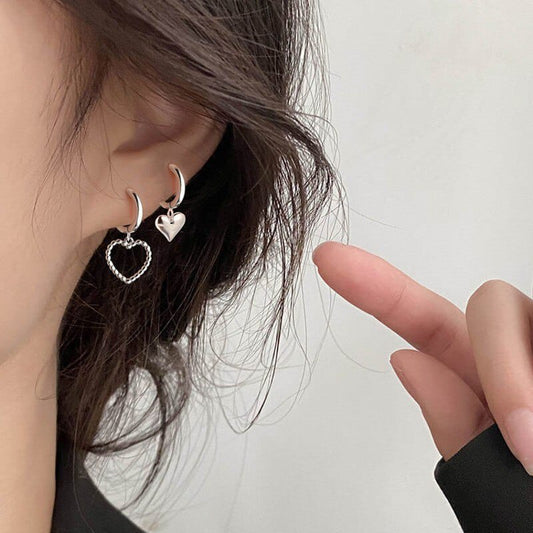 Yu Fashions Heart Shaped Cute Single Pair Korean Earrings