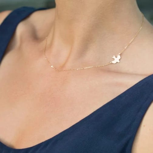 Yu Fashions Bird Animal Golden Pendent Necklace Chain