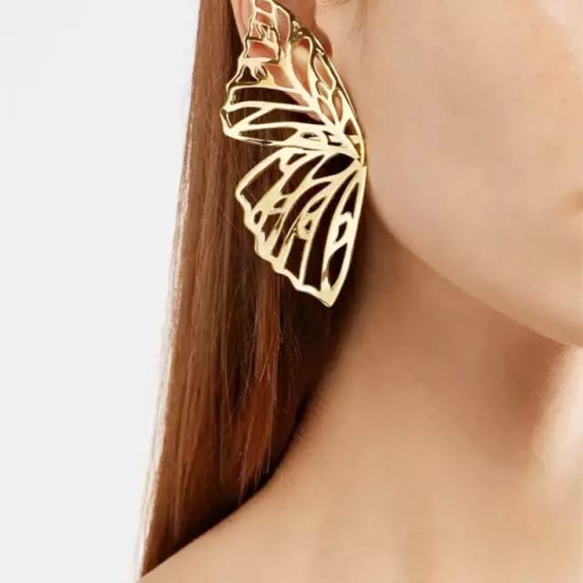Yu Fashions Web Wing Butterfly Golden Korean earrings Pair