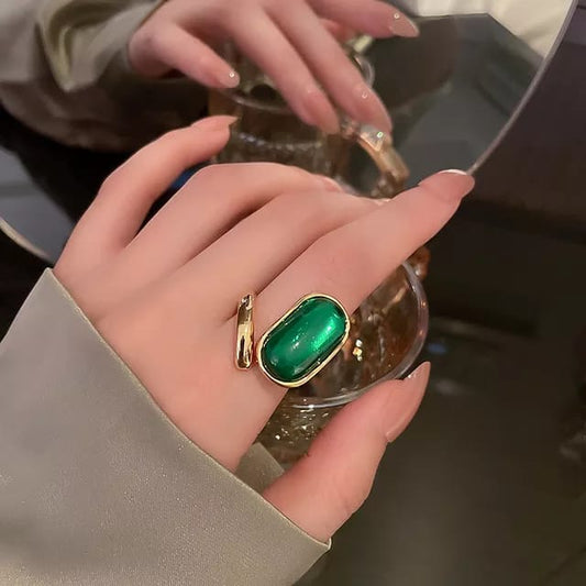 Yu Fashions Green Emerald High Fashion Golden Adjustable Korean Ring