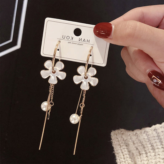 Yu Fashions Cute Flower Golden Hoop Star Tassel Chain 3 way Korean Earrings Pair