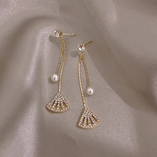 YU Fashions Triangle Rhinestone Pearl Drop Korean Earrings Pair
