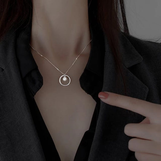 Yu fashions Pearl in Circle High Fashion Pendent Korean Necklace
