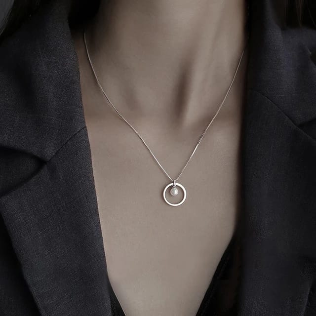 Yu fashions Pearl in Circle High Fashion Pendent Korean Necklace