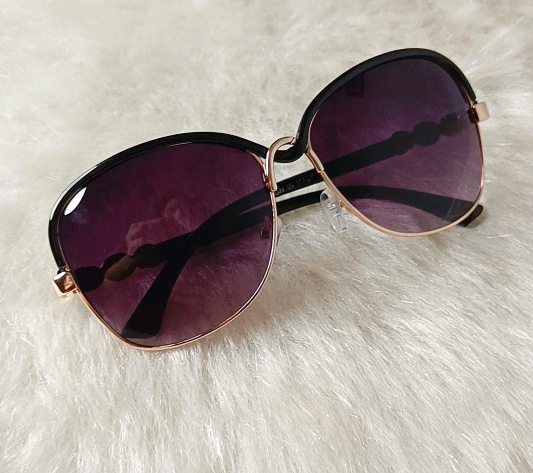 Yu Fashions Twisted frame UV Protracted High Fashion Korean Sunglasses