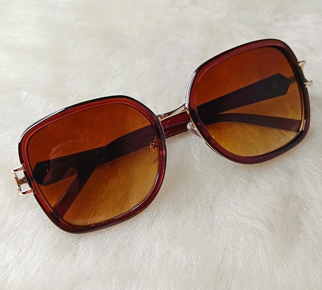 Yu Fashions Square Shaped High Fashion UV Protected Korean Sunglasses