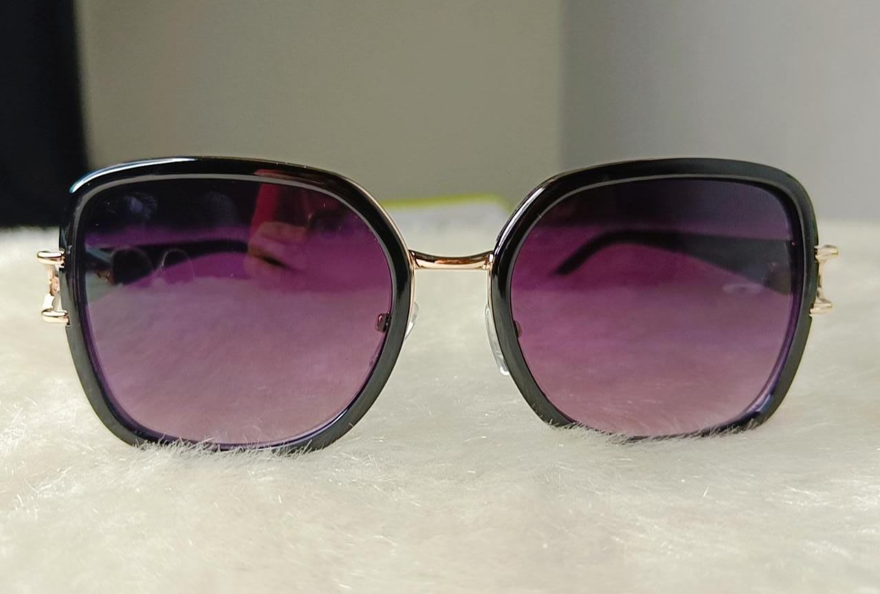 Yu Fashions Square Shaped High Fashion UV Protected Korean Sunglasses