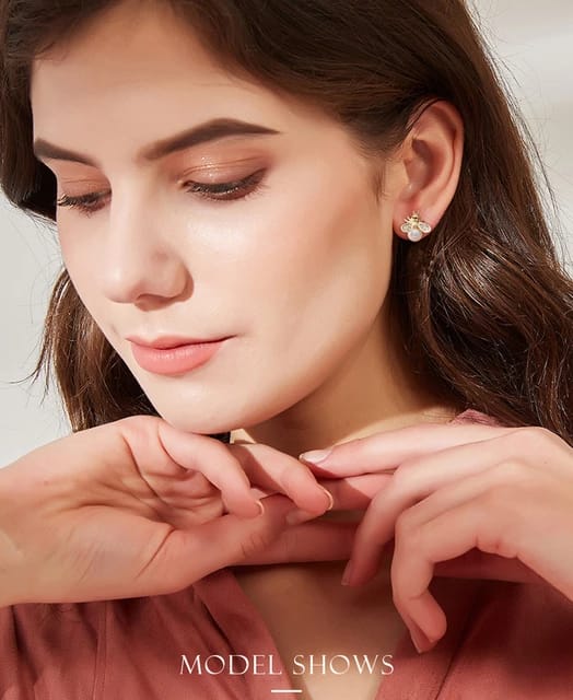 Yu Fashions Insect Bee Cute Golden Rhinestone  Korean Earrings Pair