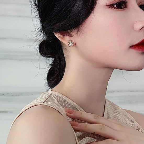 Yu Fashions Insect Bee Cute Golden Rhinestone  Korean Earrings Pair