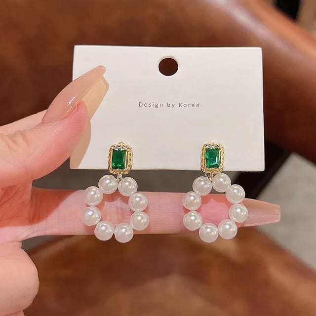 Yu Fashions Green Emerald Pearl Cute Korean Earrings Pair