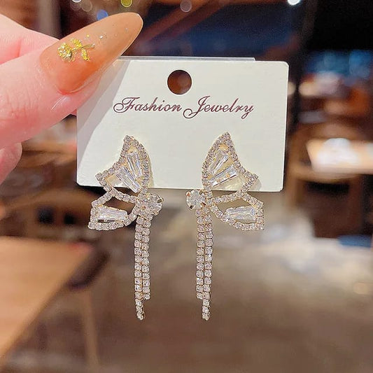 Yu Fashions Butterfly Half Half Rhinestone Cute Korean Earrings pair