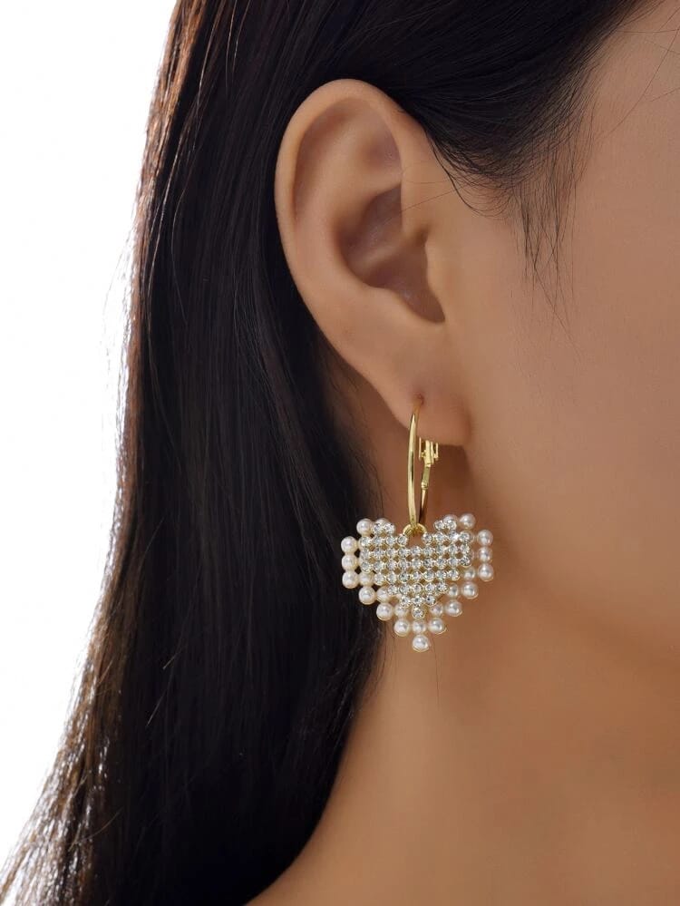 Yu Fashions Heart Shaped Pearl Rhinestone dual Layered Korean Earrings Pair