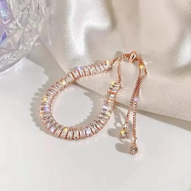 Yu Fashions Crystal Geometrical High Fashion Korean Bracelet