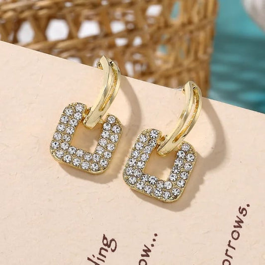 Yu Fashions Geometrical Rectangular Shaped Rhinestone Korean Earrings Pair