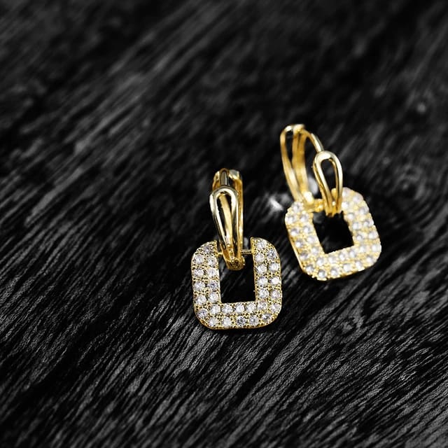 Yu Fashions Geometrical Rectangular Shaped Rhinestone Korean Earrings Pair