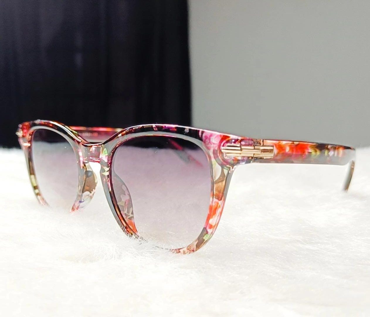 Yu Fashions High Fashion Edgy Classy UV Protcted Korean Sunglasses