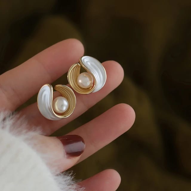 Yu Fashions Twisted Enamel Painted Pearl Korean Earrings Stud  Pair
