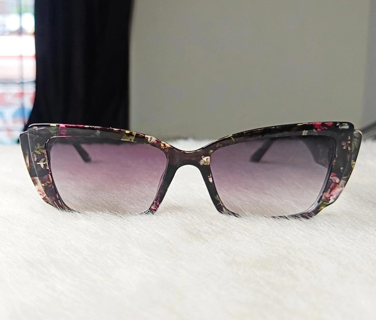 Yu Fashions High Fashion Edgy Classy UV Protcted Korean Sunglasses