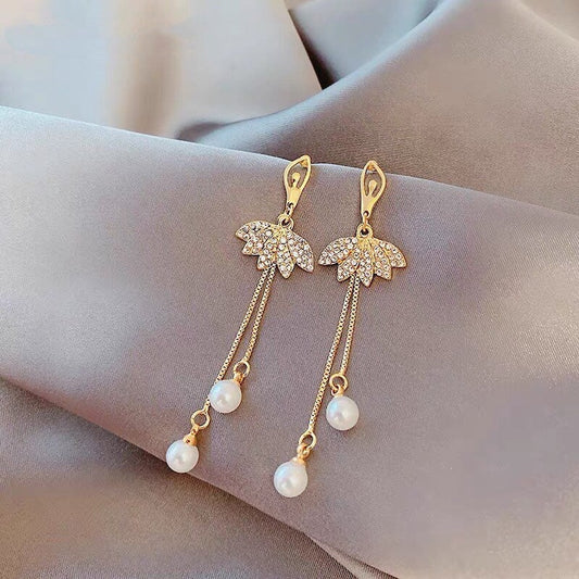 Yu Fashions Ballerina dancing Doll Crystal Rhinestone Korean Earrings pair