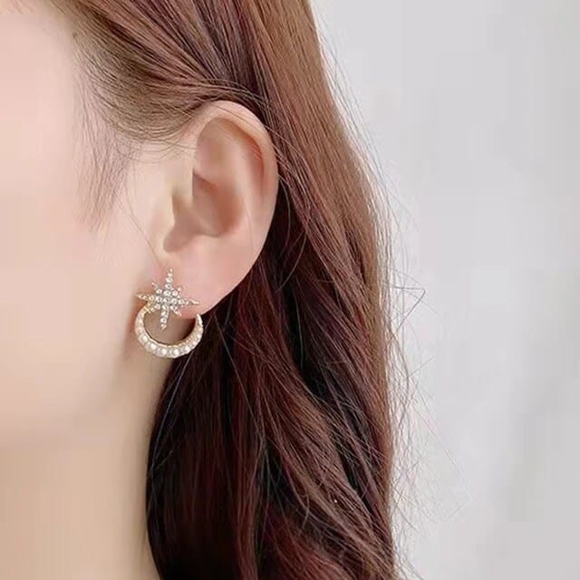 Yu Fashions Star Moon Pearl Rhinestone High Fashion Korean Earrings Stud Pair