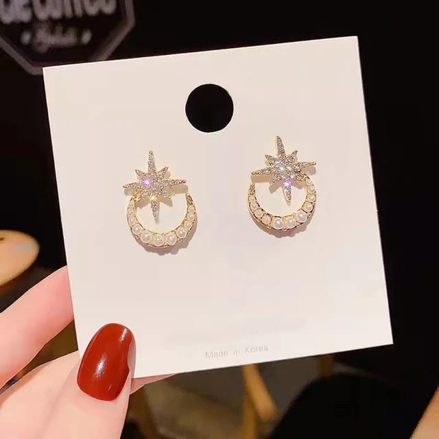 Yu Fashions Star Moon Pearl Rhinestone High Fashion Korean Earrings Stud Pair