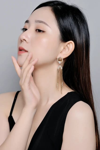 Yu Fashions Angel Cute Tassel Rhinstone Drop Cryatal High Fashion Korean Earrings pair