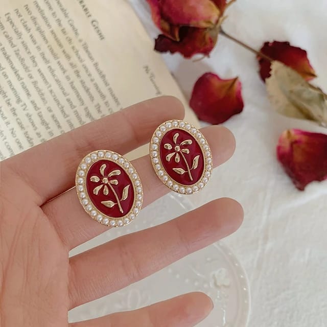 Yu Fashions Red Vintage Oval Shaped High Fashion Korean Earrings Stud pair