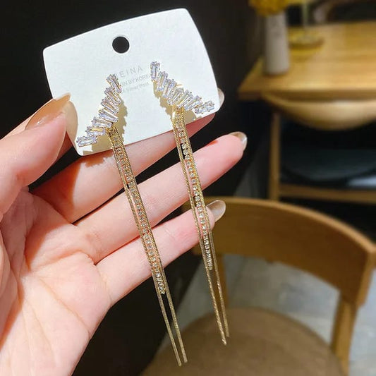 Yu Fashions Crystal Geometrical High Fashion tassel Korean Earrings Pair