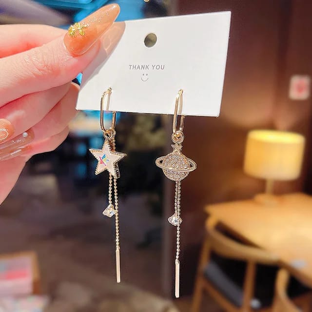 Yu Fashions Star Moon Globe Earth Asymmetrical High Fashion Korean Earrings Pair