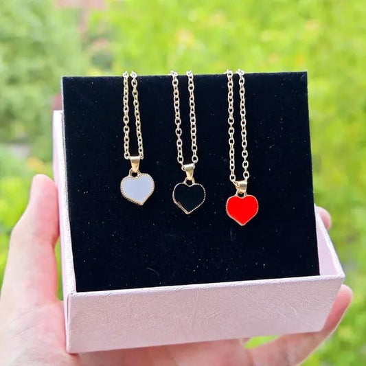 Yu Fashions Heart Shaped Enamel Painted Dual Colour Pendent Necklace Chain