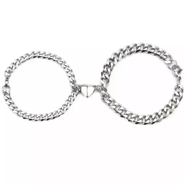 Yu Fashions Magnetic Couple Bracelets For Lover Men Women Love Chain Link Bangle Charm Bracelet