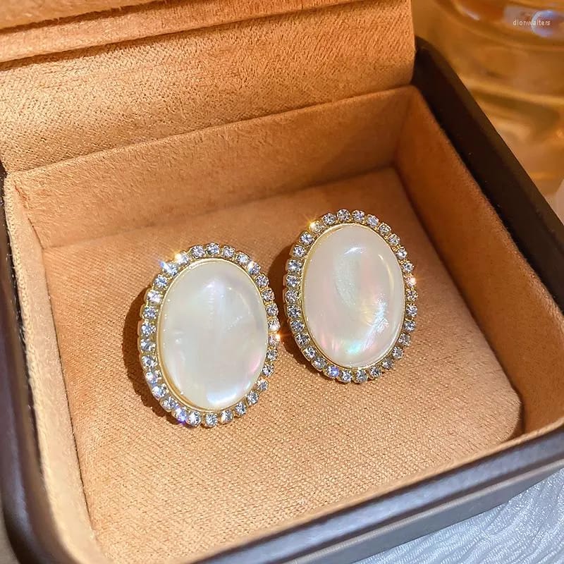 Yu Fashions Big Vintage Oval Shaped Pearl Korean Earrings Pair