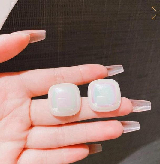 Yu Fashions Vintage High Fashion Square Shaped Korean Earrings Pair