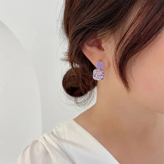 Yu Fashions Lavender Sparkle High Fashion Korean Earrings Pair