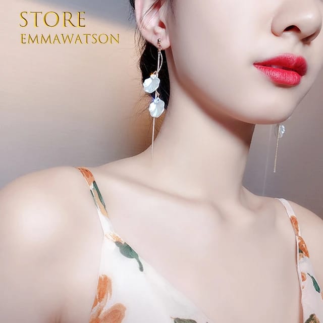 YU Fashions Seashell Drop Chain Korean Earrings Pair