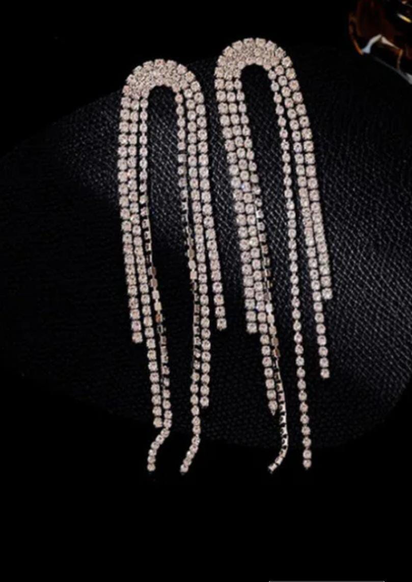 Yu Fashions High Fashion Trend Rhinestone Tassel Korean Earrings Pair