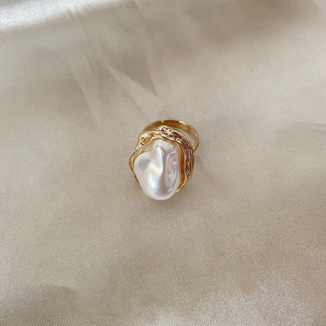 Yu Fashions Big Melted Irregular Twisted Geometric Boho Adjustable Metallic Pearl Vintage Classy Korean Ring