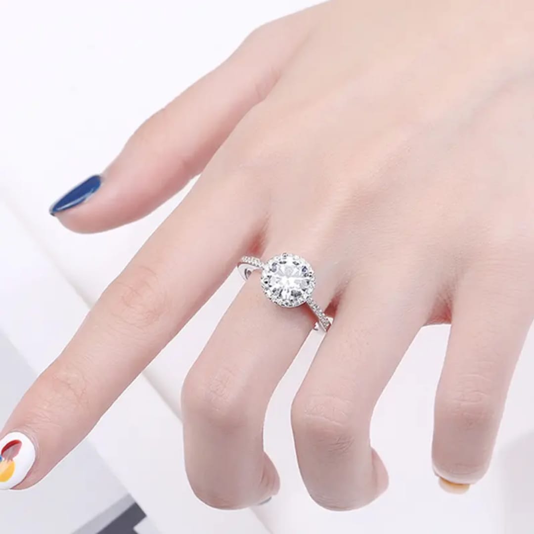Yu Fashions American Crystal High Fashion Korean Ring