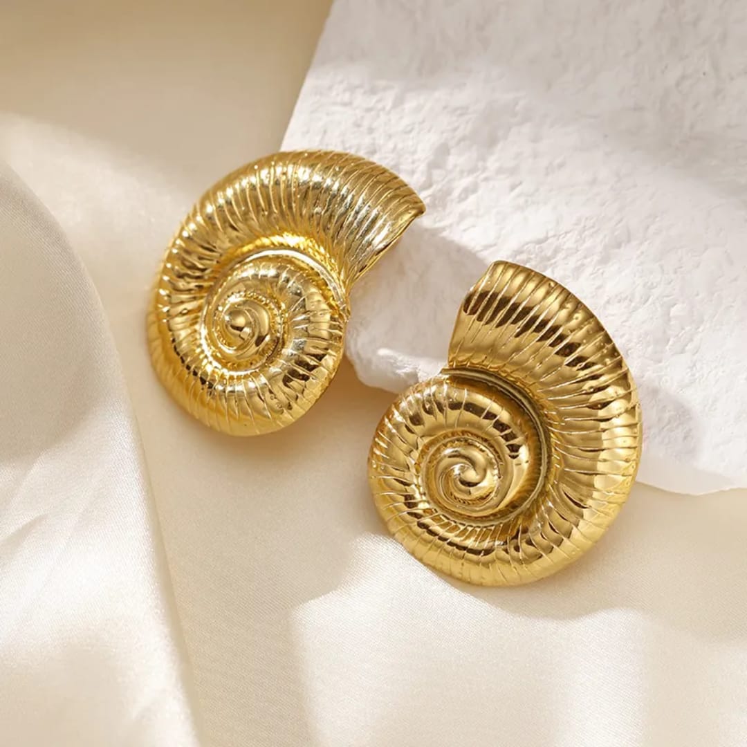 Yu Fashions Golden Ocean SeaShell Marine Beach Large Textured  Snail Geometric Korean Statement Earring