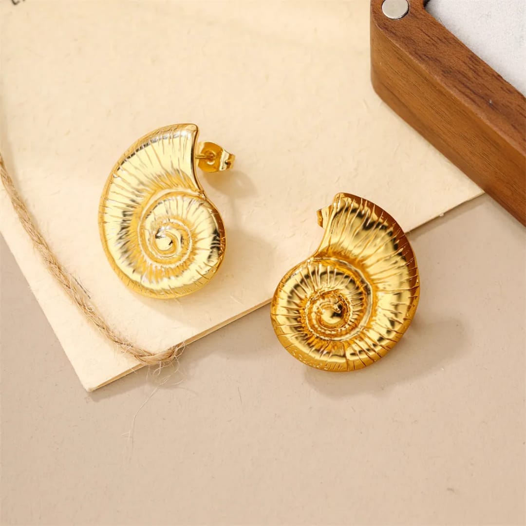 Yu Fashions Golden Ocean SeaShell Marine Beach Large Textured  Snail Geometric Korean Statement Earring