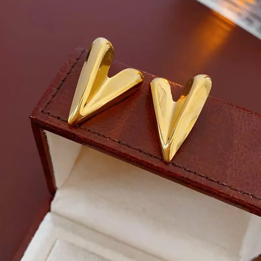 Yu Fashions Heart Golden Anti Tarnish Geometrical High Fashion Korean earrings