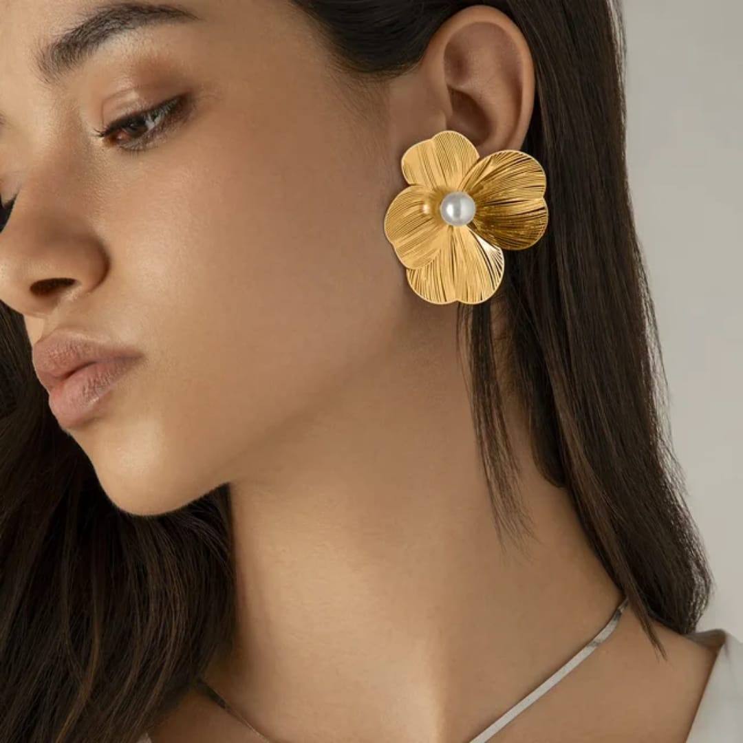 Yu Fashions Geometrical Flower Shaped  three petaled pansi inspired Lumi Pearl High Fashion Korean earrings