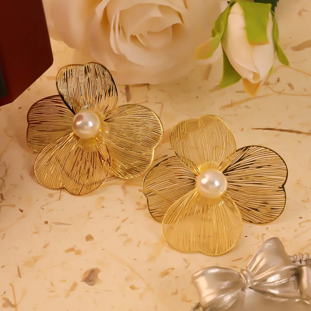 Yu Fashions Geometrical Flower Shaped  three petaled pansi inspired Lumi Pearl High Fashion Korean earrings
