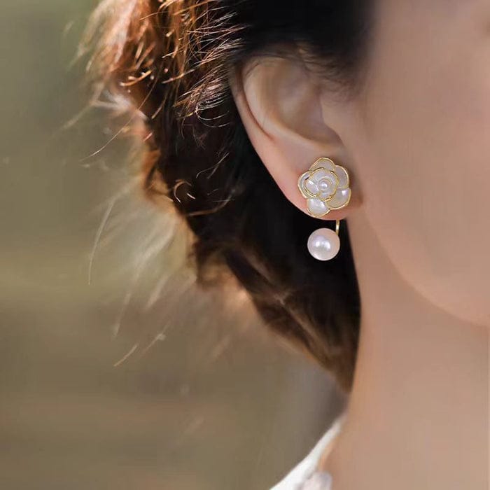 Yu Fashions Pearl Flower Cute Detachable High Fashion Korean Earrings pair