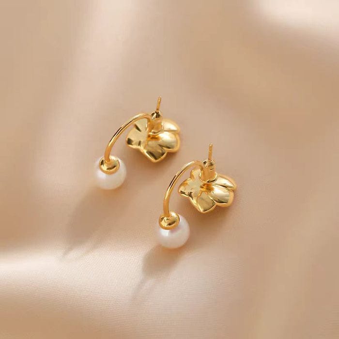 Yu Fashions Pearl Flower Cute Detachable High Fashion Korean Earrings pair