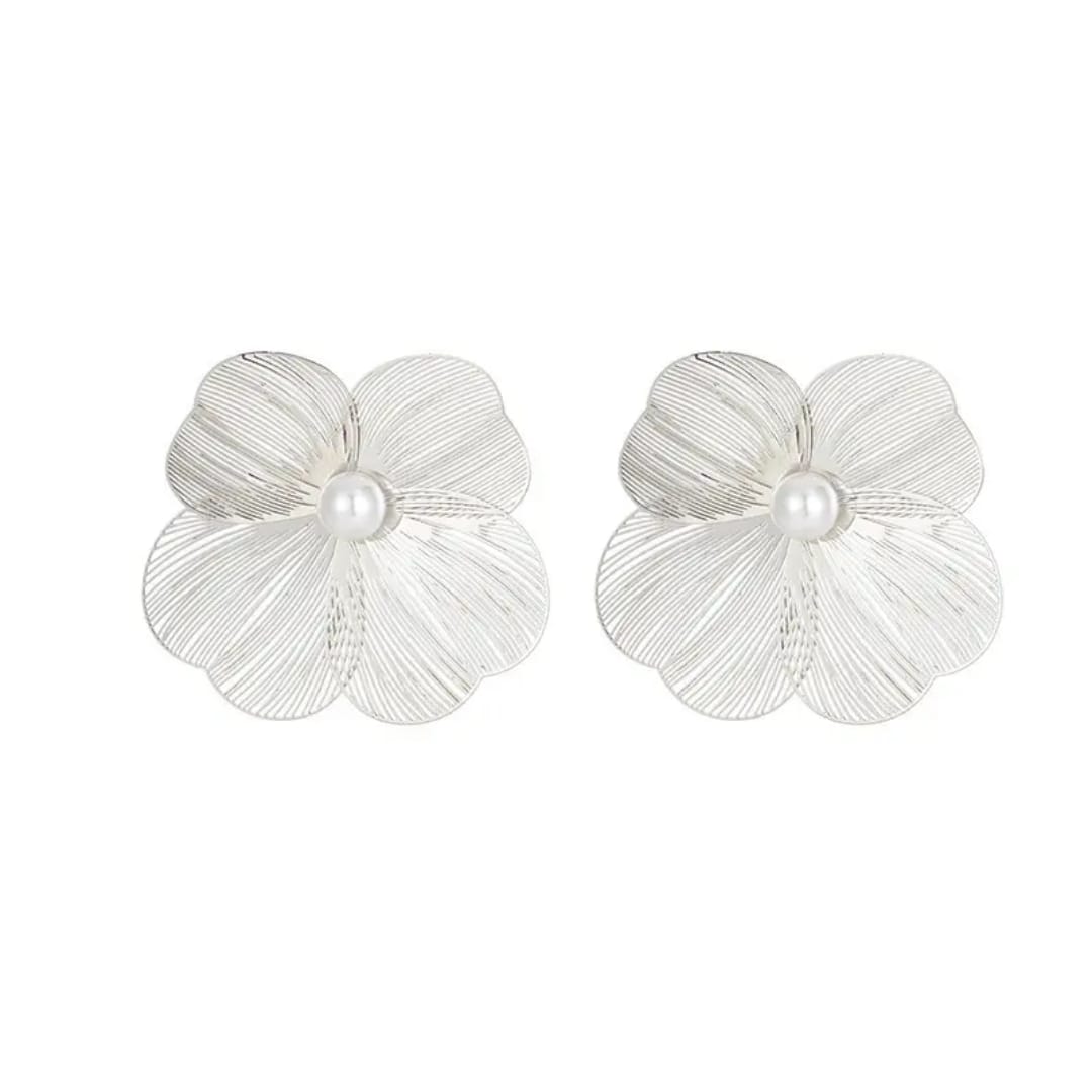 Yu Fashions Geometrical Flower Shaped  three petaled pansi inspired Lumi Pearl High Fashion Korean earrings