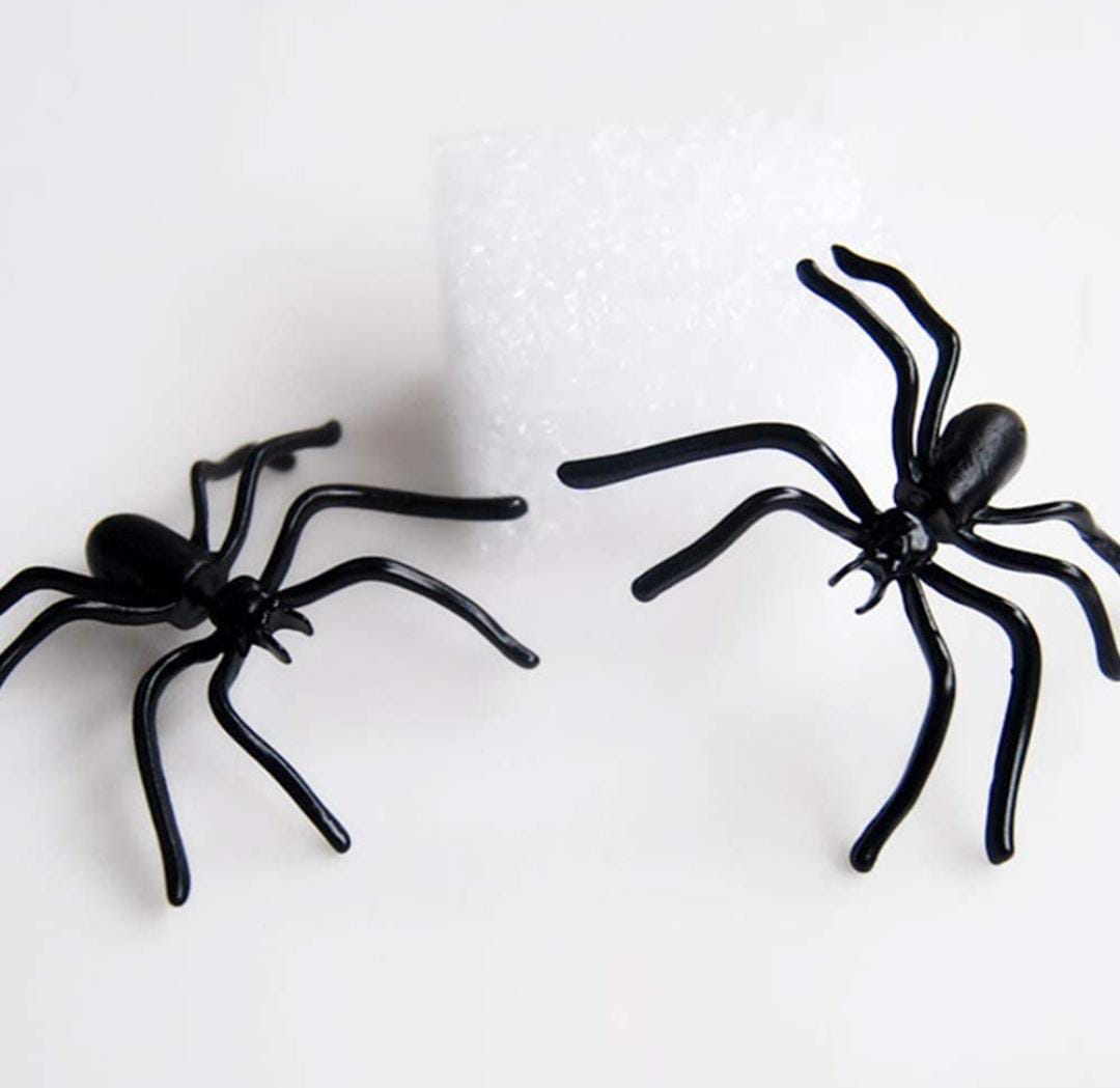 Yu Fashions Spider Hallowen Punk BTS style Single Pc Korean Earring