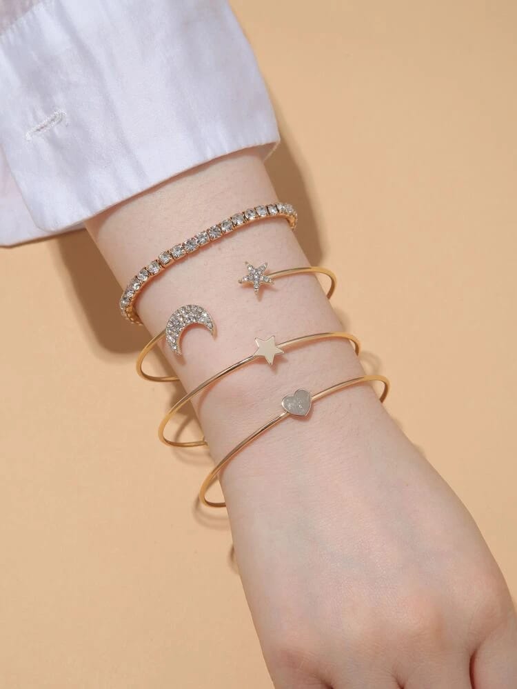 Yu Fashions Heart Star Moon High Fashion Multilayered Korean Bracelet